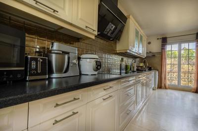 Maison - 263 m² - 8 pièces