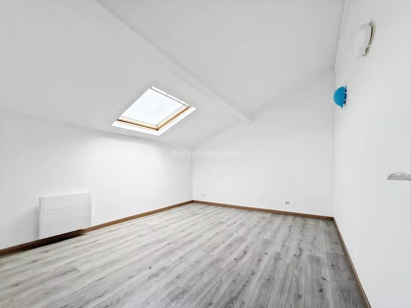Appartement - 90 m² - 4 pièces