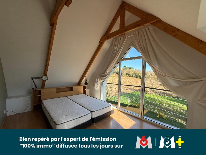 Maison - 210 m² - 8 pièces