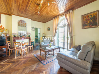 Maison ancienne - 229 m² - 7 pièces