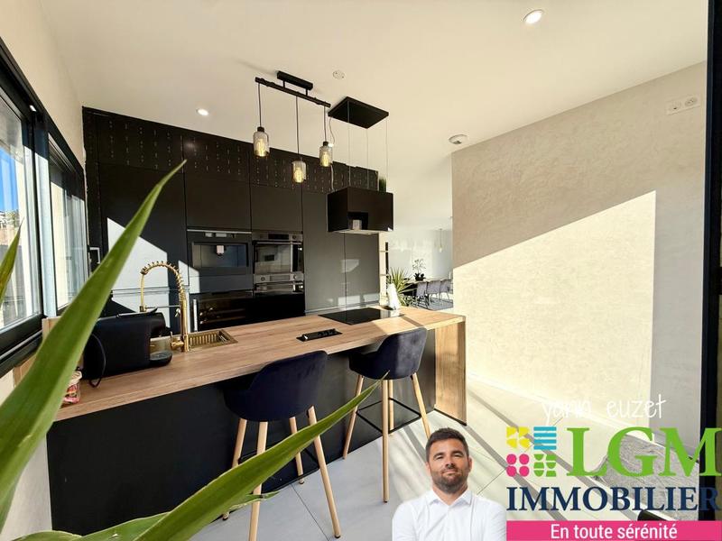 Maison - 168 m² - 5 pièces