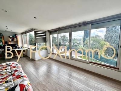 Maison - 230 m² - 6 pièces