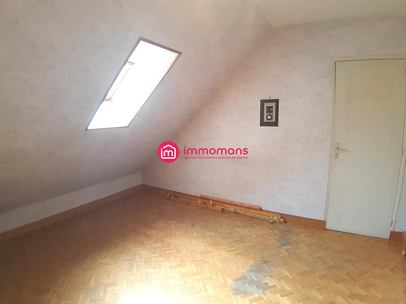 Maison - 180 m² - 8 pièces