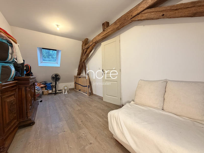 Maison - 255 m² - 8 pièces