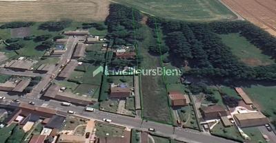 Terrain constructible - 2 588 m²