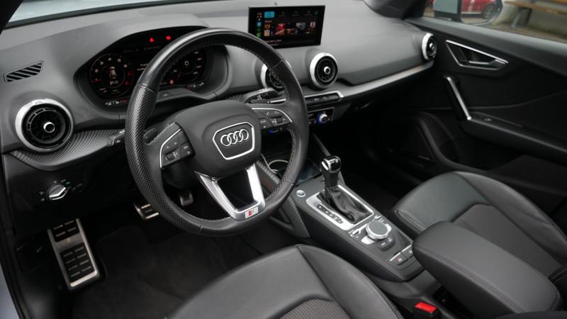 Audi Q2 35 Tfsi s-Line Matrix Pano B&amp;O Apple Carplay Camera