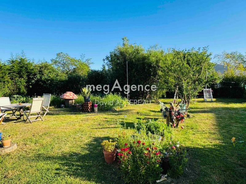 Maison traditionnelle - 122 m² - 7 pièces