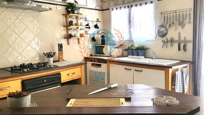 Maison de village - 90 m² - 5 pièces