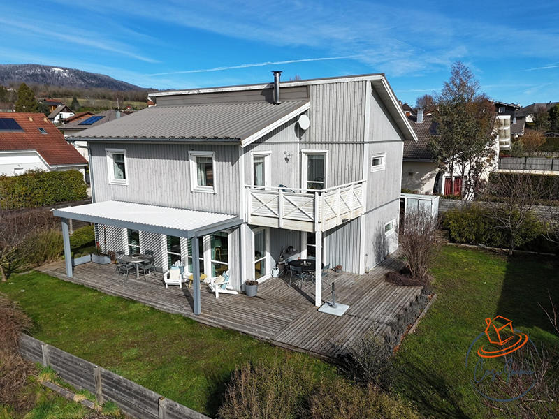 Villa - 145 m² - 6 pièces