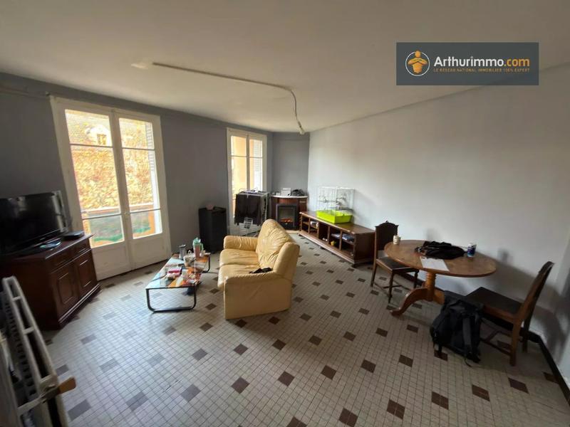 Immeuble - 243 m² - 8 pièces