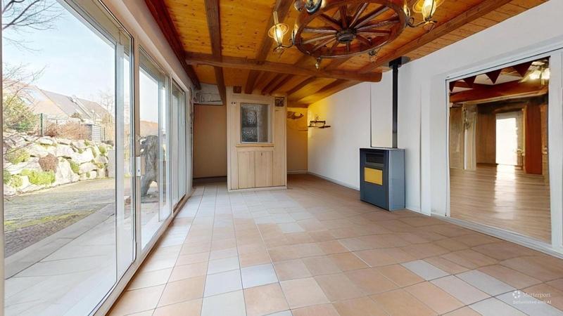 Maison - 251 m² - 6 pièces