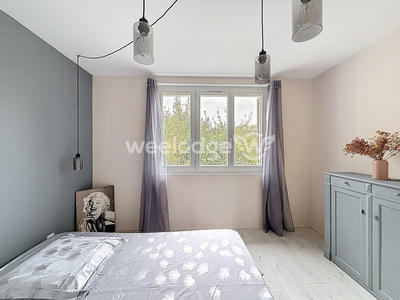 Maison traditionnelle - 138 m² - 6 pièces