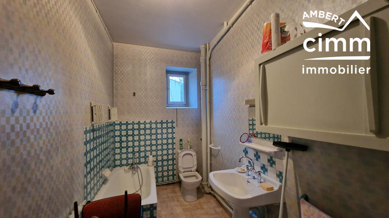 Maison - 180 m² - 12 pièces