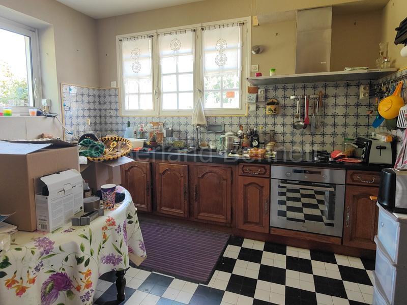 Maison - 203 m² - 11 pièces