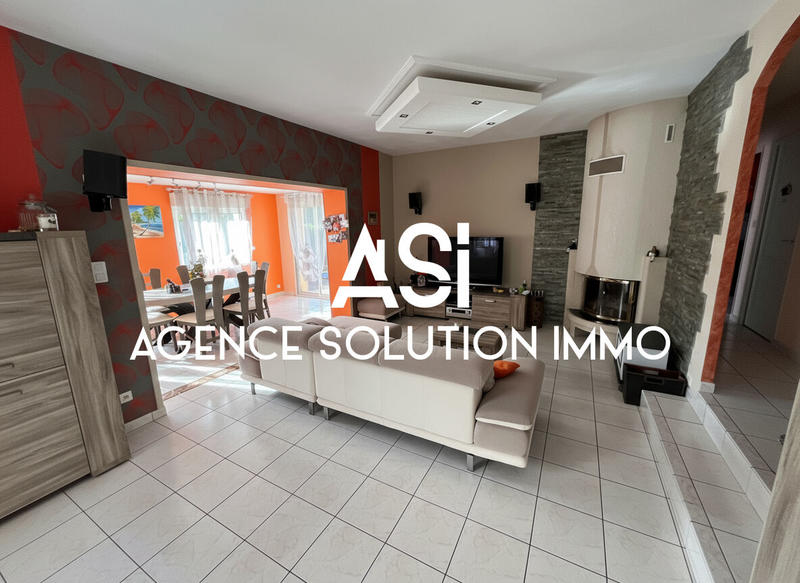 Maison - 101 m² - 5 pièces