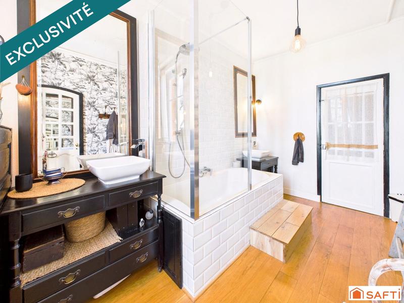 Maison - 195 m² - 6 pièces