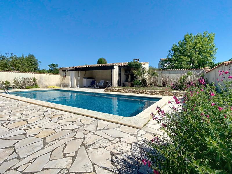 Maison - 140 m² - 5 pièces