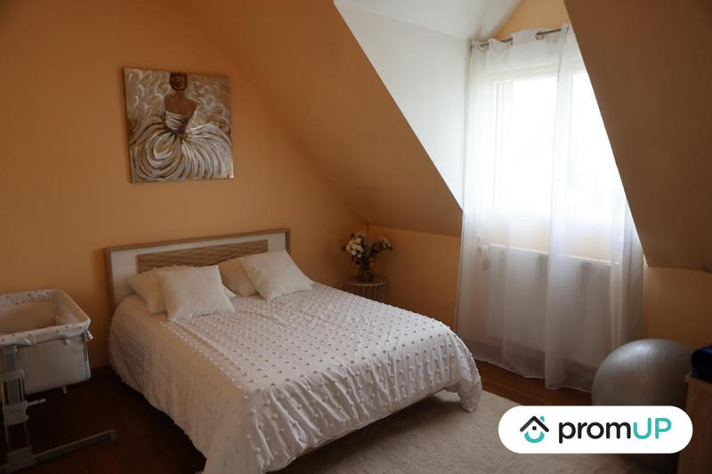 Maison contemporaine - 221 m² - 6 pièces