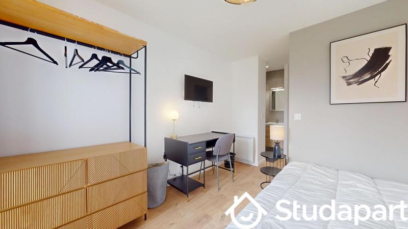 Chambre - 10 m² - 1 pièce