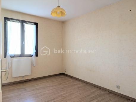 Maison traditionnelle - 71 m² - 4 pièces