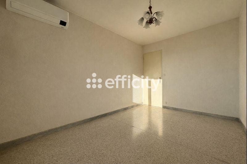 Appartement - 75 m² - 4 pièces