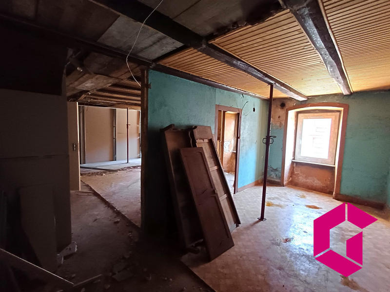 Maison ancienne - 110 m² - 6 pièces