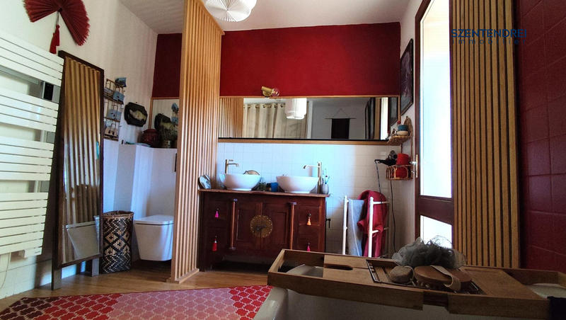 Maison - 120 m² - 4 pièces