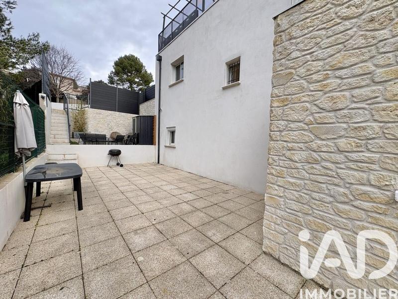 Maison - 280 m² - 10 pièces