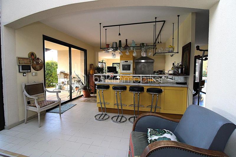 Maison d'architecte - 204 m² - 6 pièces