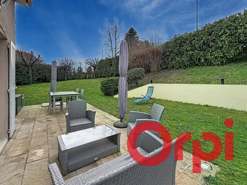 Maison - 175 m² - 6 pièces