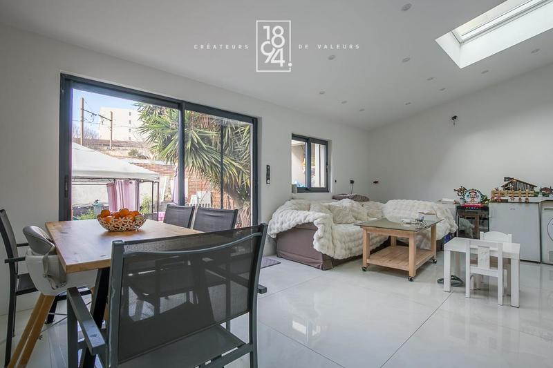 Appartement - 56 m² - 3 pièces