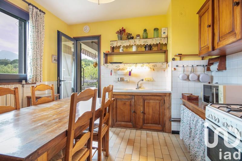 Maison - 99 m² - 4 pièces