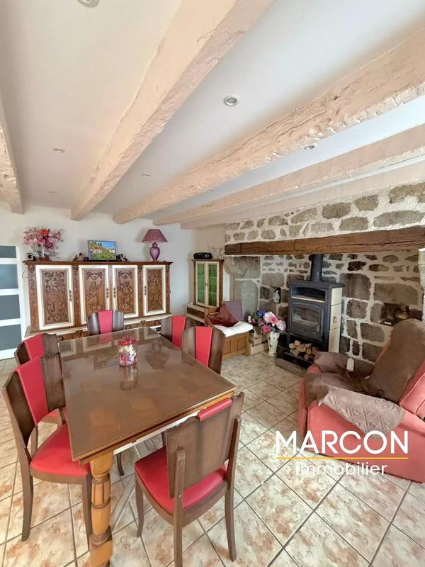 Maison - 110 m² - 4 pièces