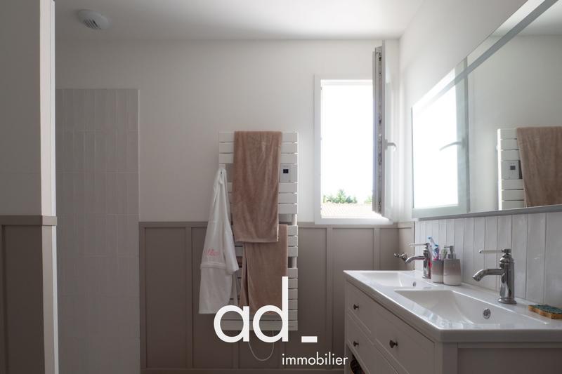 Maison contemporaine - 92 m² - 4 pièces