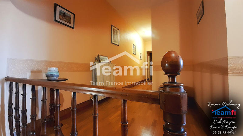 Maison - 151 m² - 8 pièces