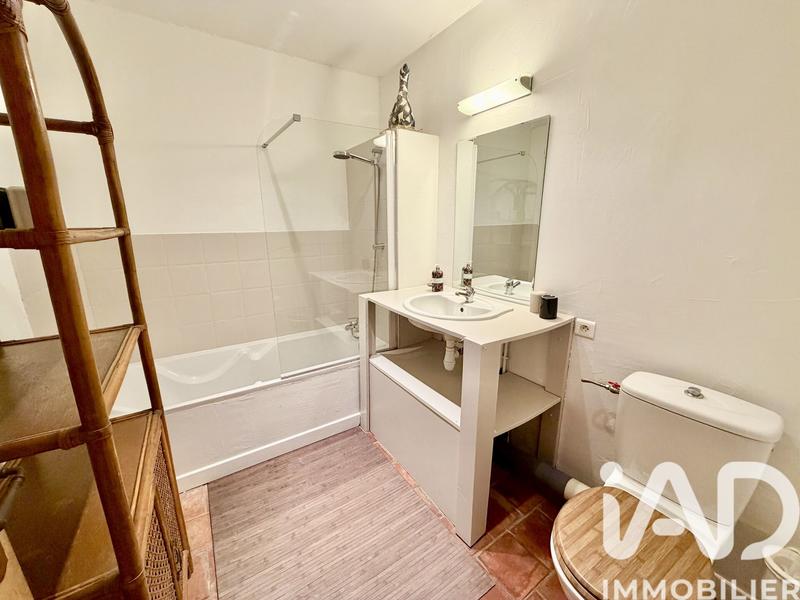 Maison - 411 m² - 12 pièces