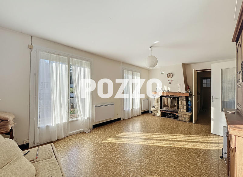 Maison - 159 m² - 5 pièces