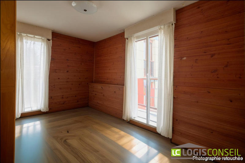 Appartement - 90 m² - 4 pièces