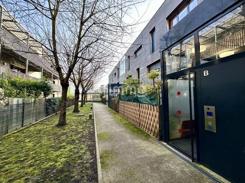 Studio - 26 m² - 1 pièce