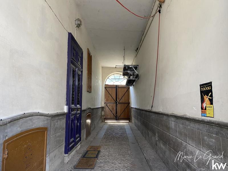 Maison - 184 m² - 7 pièces