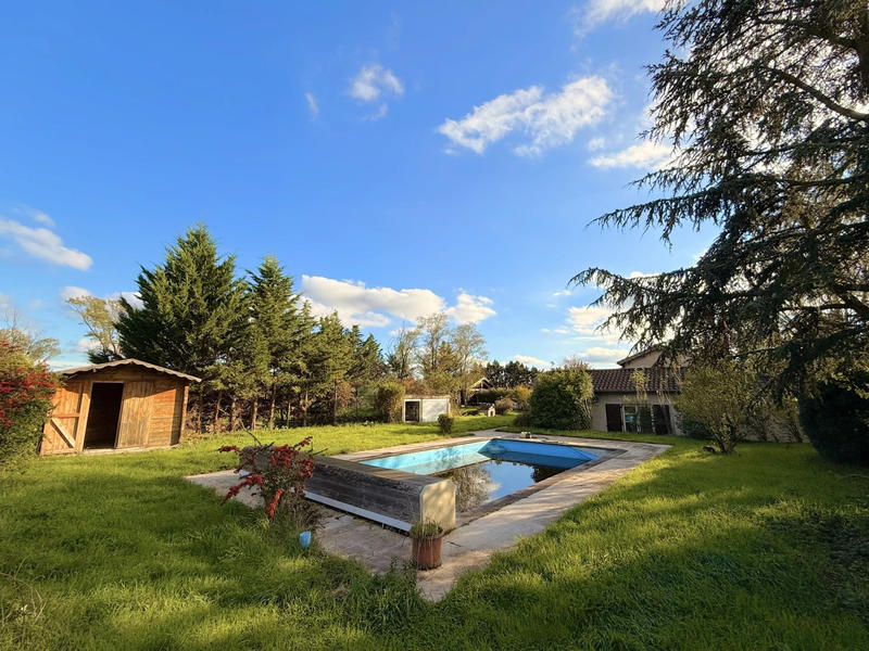 Maison - 168 m² - 7 pièces