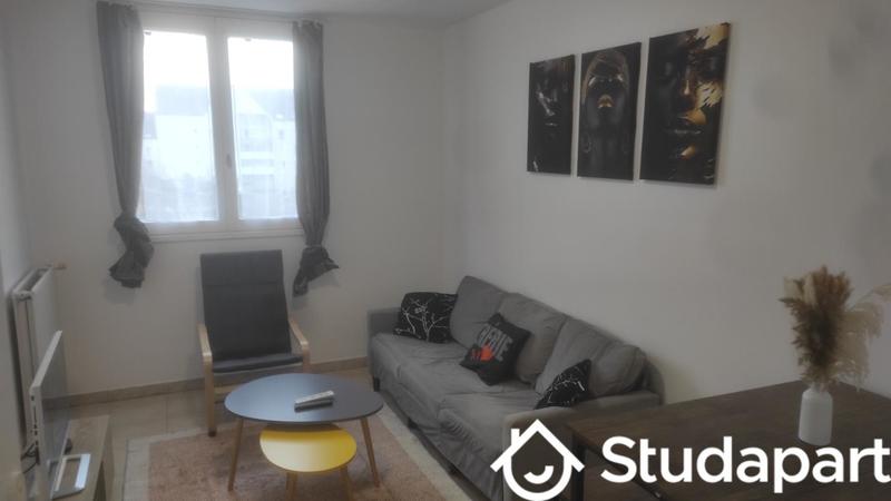 Chambre - 12 m² - 1 pièce