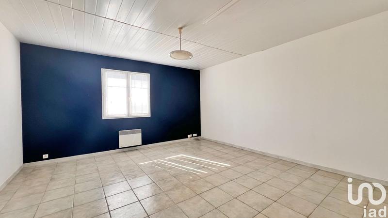 Local commercial - 1 234 m²