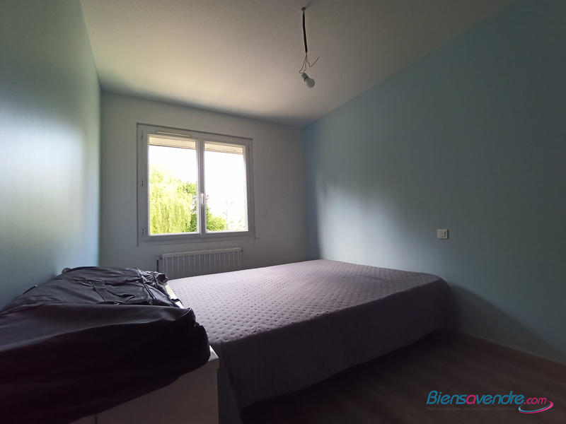 Maison traditionnelle - 100 m² - 5 pièces