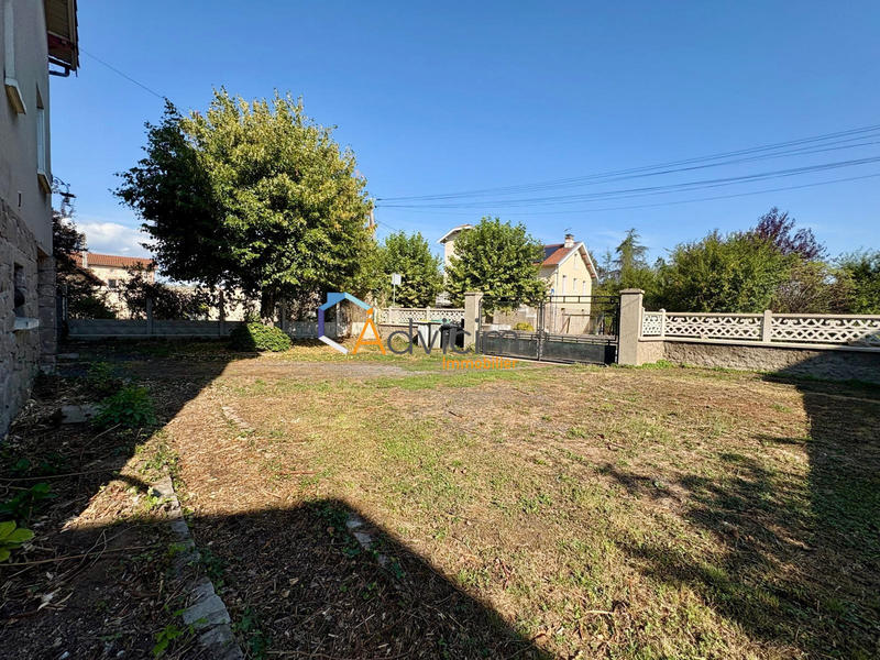 Maison - 137 m² - 5 pièces