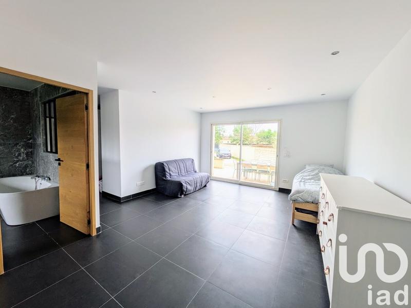 Maison - 200 m² - 5 pièces