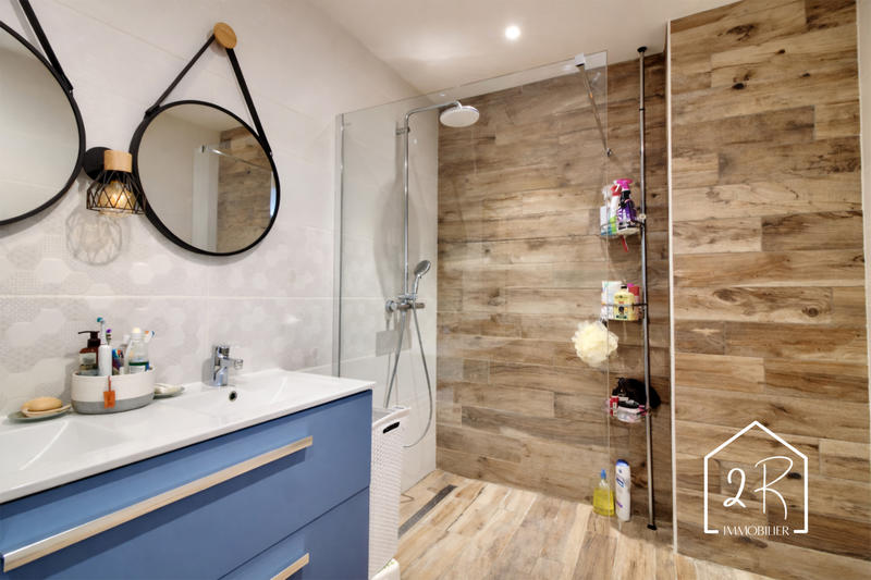 Appartement - 87 m² - 4 pièces