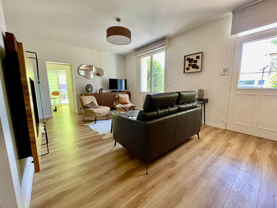 Maison - 135 m² - 6 pièces