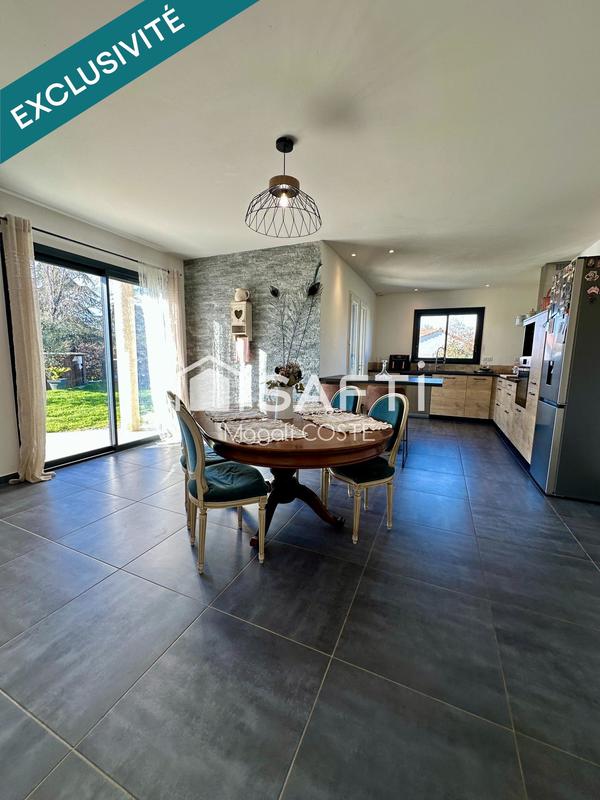 Maison - 98 m² - 4 pièces