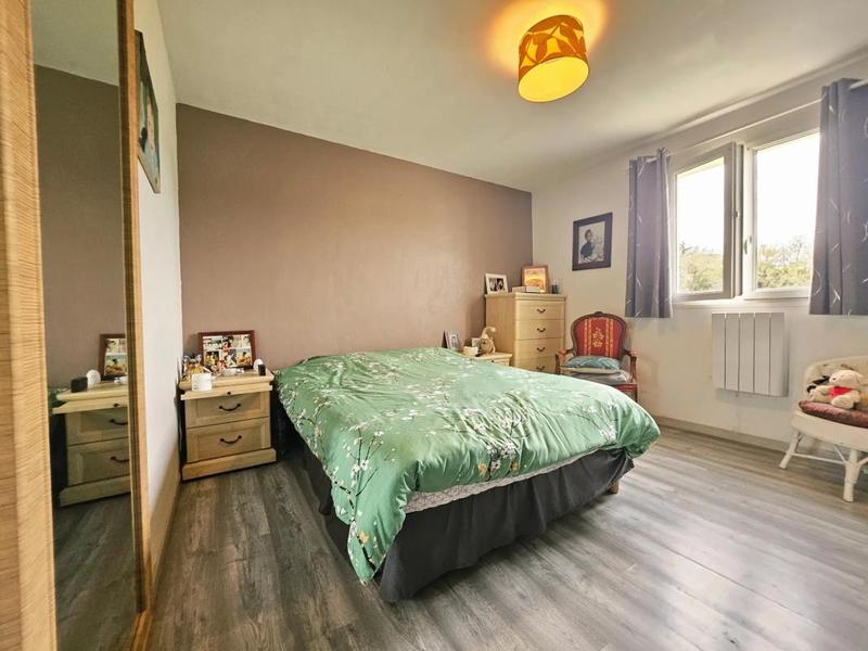 Maison - 177 m² - 7 pièces